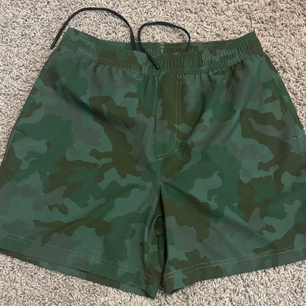 Green Camo gym Shorts Chubbies You Can’t See me Sport Short - S 5.5 inseam